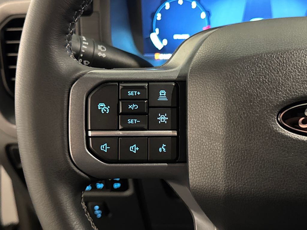 Certified Used 2025 White Ford XLT image 23