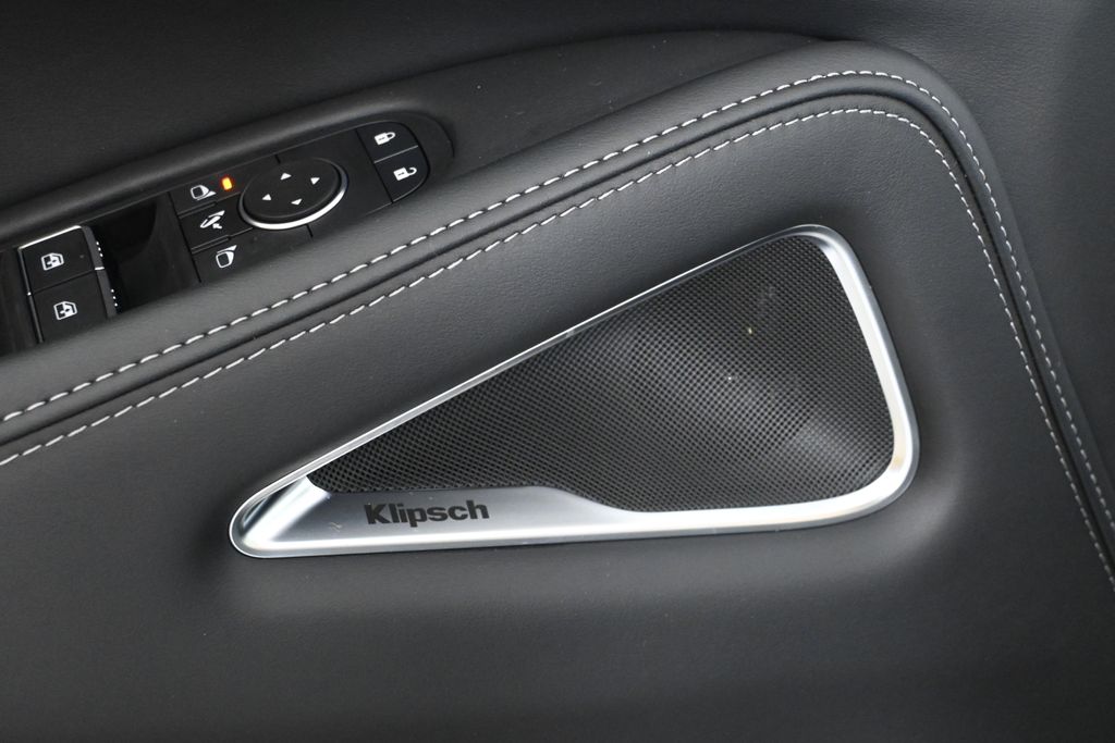 Thumbnail: 2026 INFINITI QX60 - 25