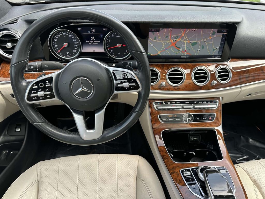 2019 Mercedes-Benz E-Class E 300 8
