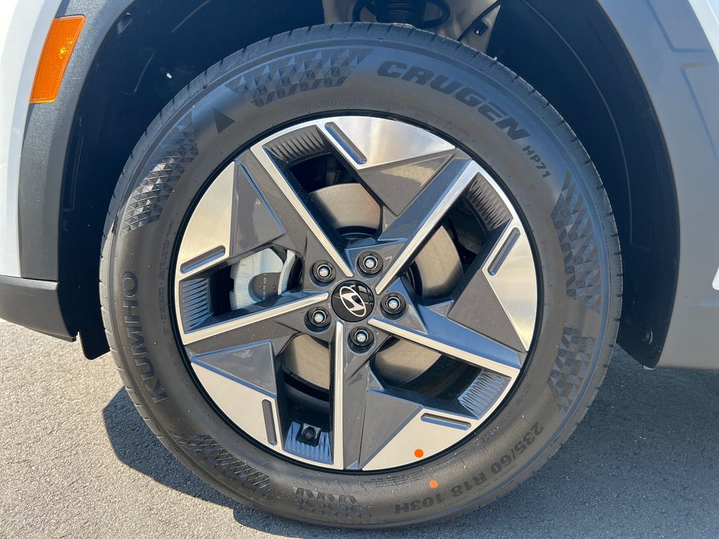 New 2026 White Hyundai SEL image 13