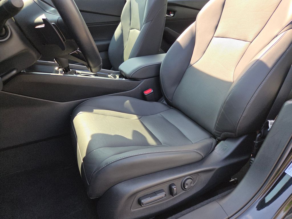 Certified Used 2025 Black Honda Sport-L image 31