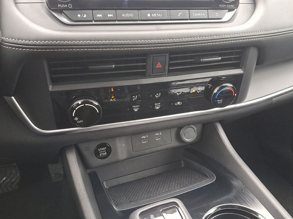 Thumbnail: 2025 Nissan Rogue - 17