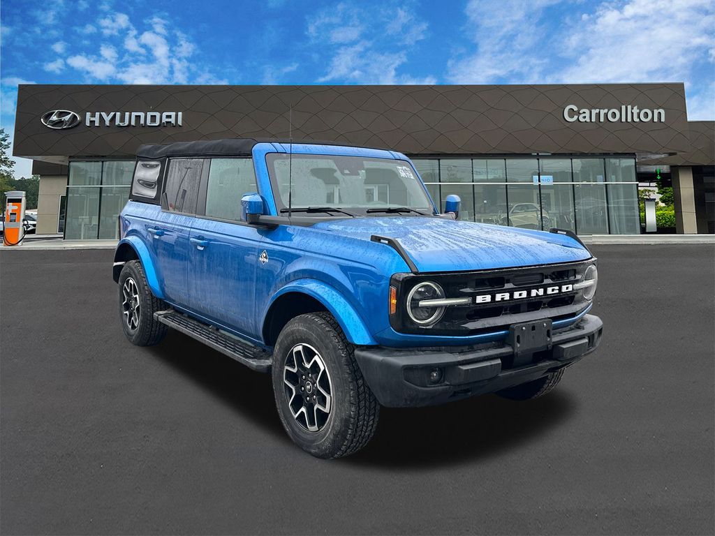2024 Ford Bronco 4-Door Outer Banks's photo