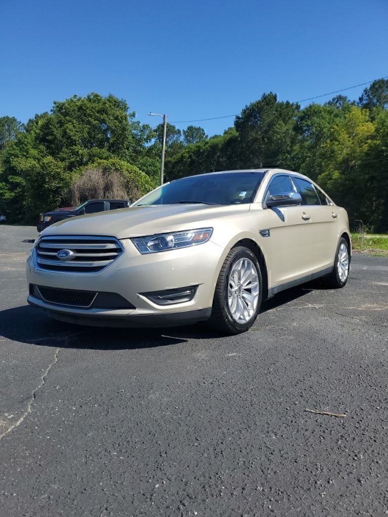 White Gold Metallic 2018 Ford Taurus Limited FWD Sedan Front-Wheel Drive 6-Speed Automatic