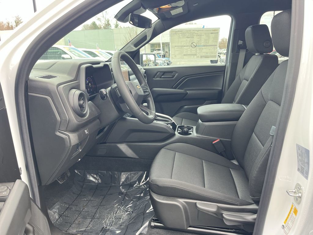 2024 Chevrolet Colorado Work Truck photo
