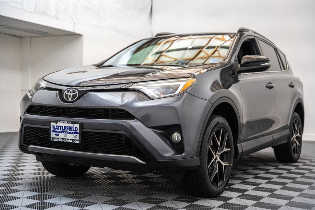 ToyotaRAV43