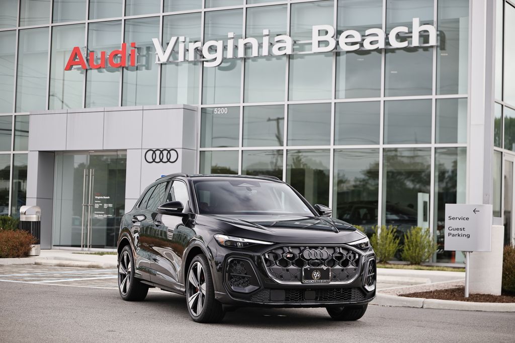Mythos Black Metallic 2026 Audi SQ5 SUV / Crossover All-Wheel Drive 7-Speed Automatic