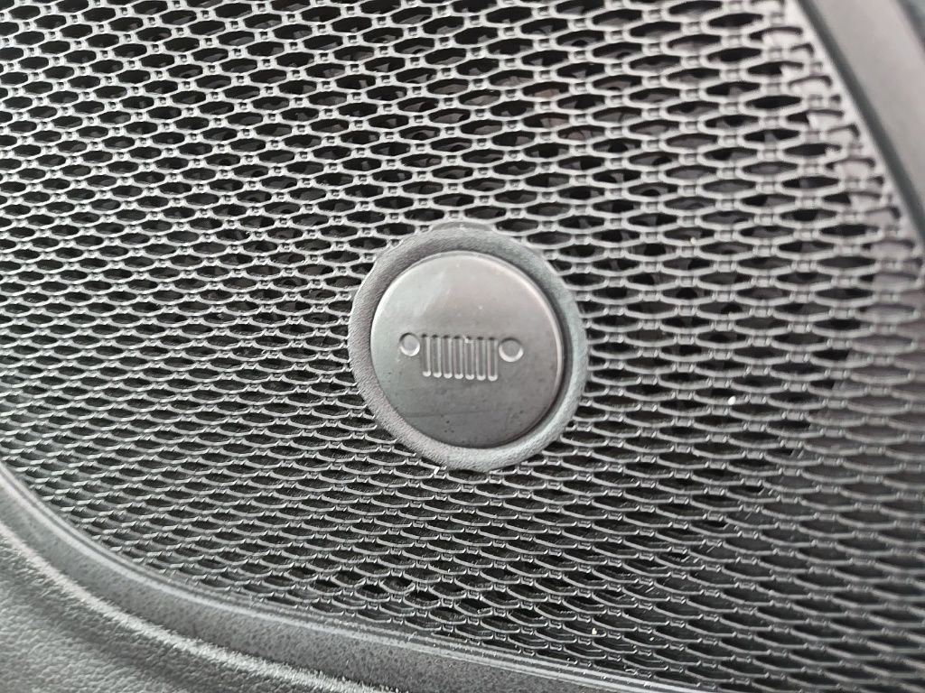 Used 2022 Red Jeep Limited image 50