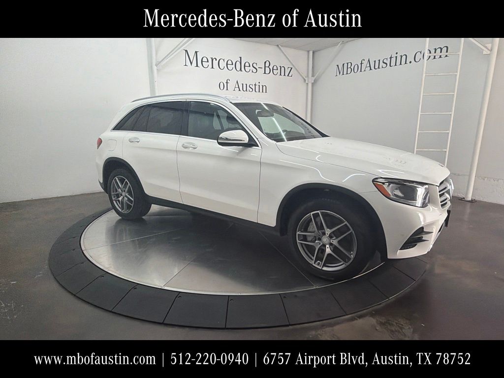  2017 Mercedes-Benz GLC 300   