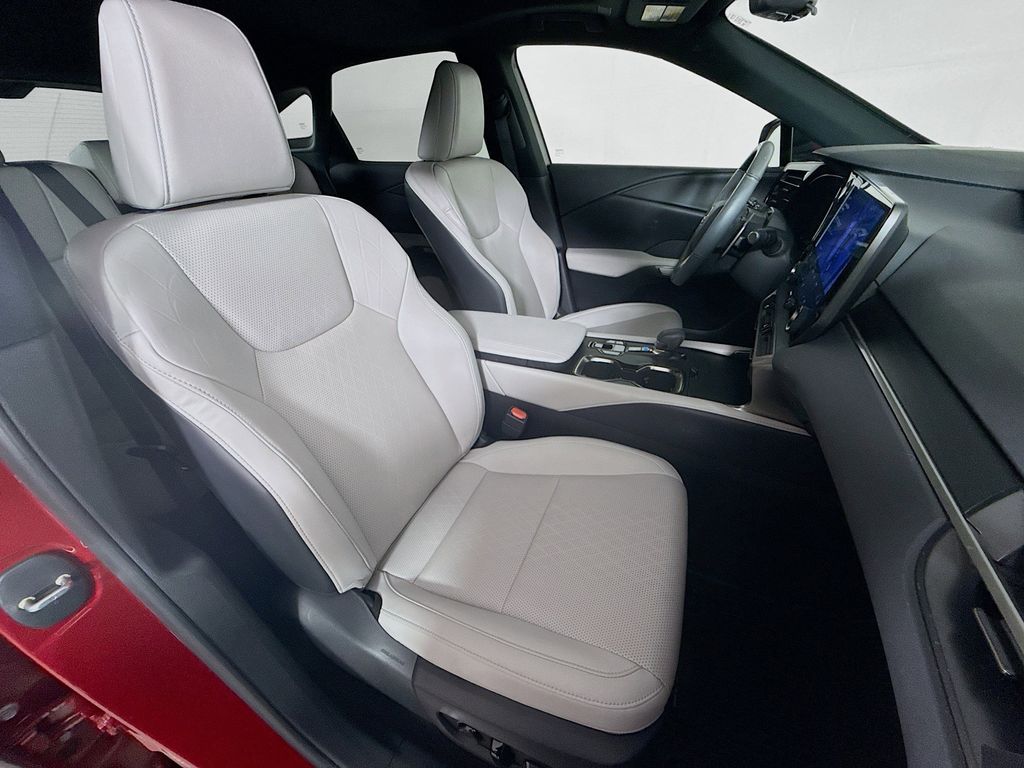 Thumbnail: 2023 Lexus RX - 28