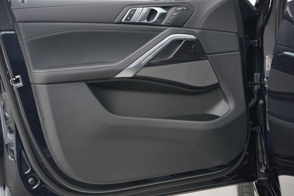 Thumbnail: 2026 BMW X6 - 9