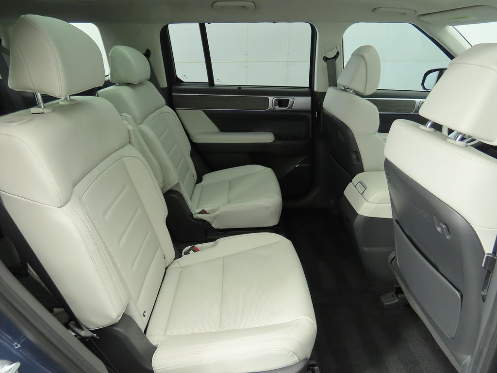 Thumbnail: 2025 Hyundai Santa Fe - 23