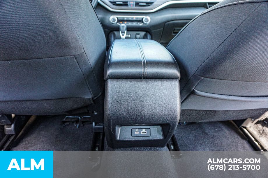 Used 2025 White Nissan 2.5 SV image 30