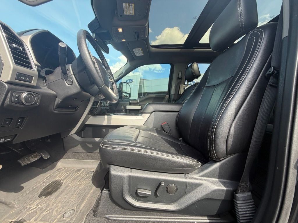 2021 Ford F-250SD Lariat Black at Luther Ford