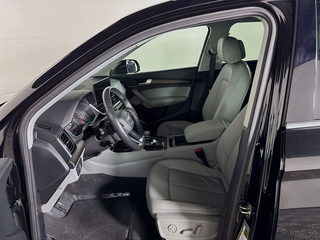 2022 Audi Q5 45 S line Premium