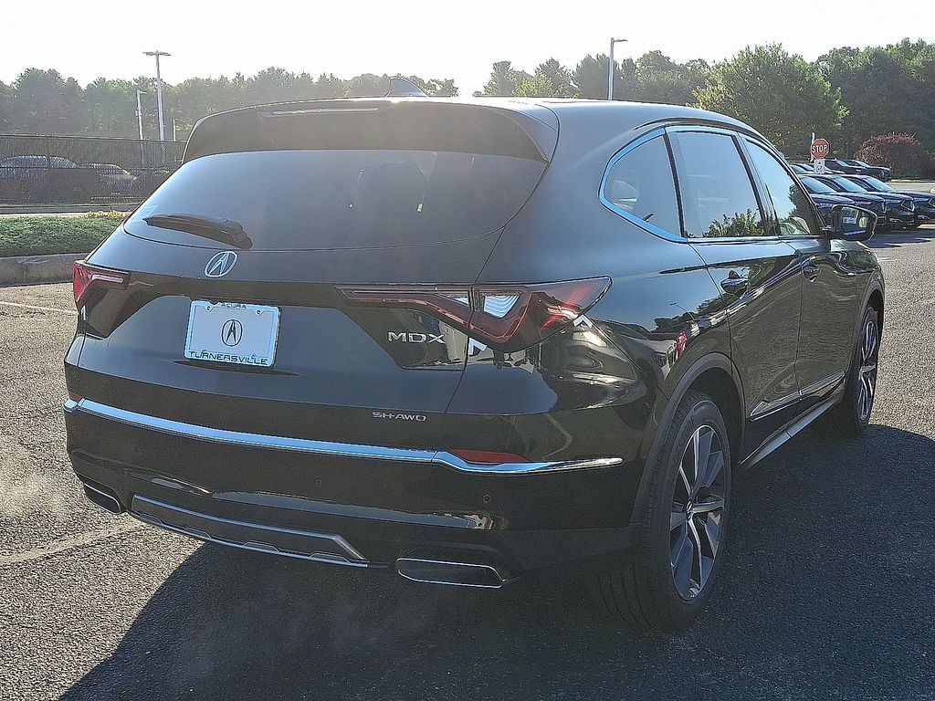 Thumbnail: 2026 Acura MDX - 4