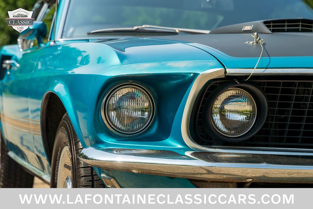 1969 Ford Mustang 32