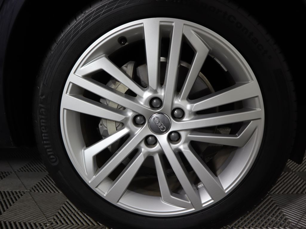 Thumbnail: 2019 Audi Q5 - 31