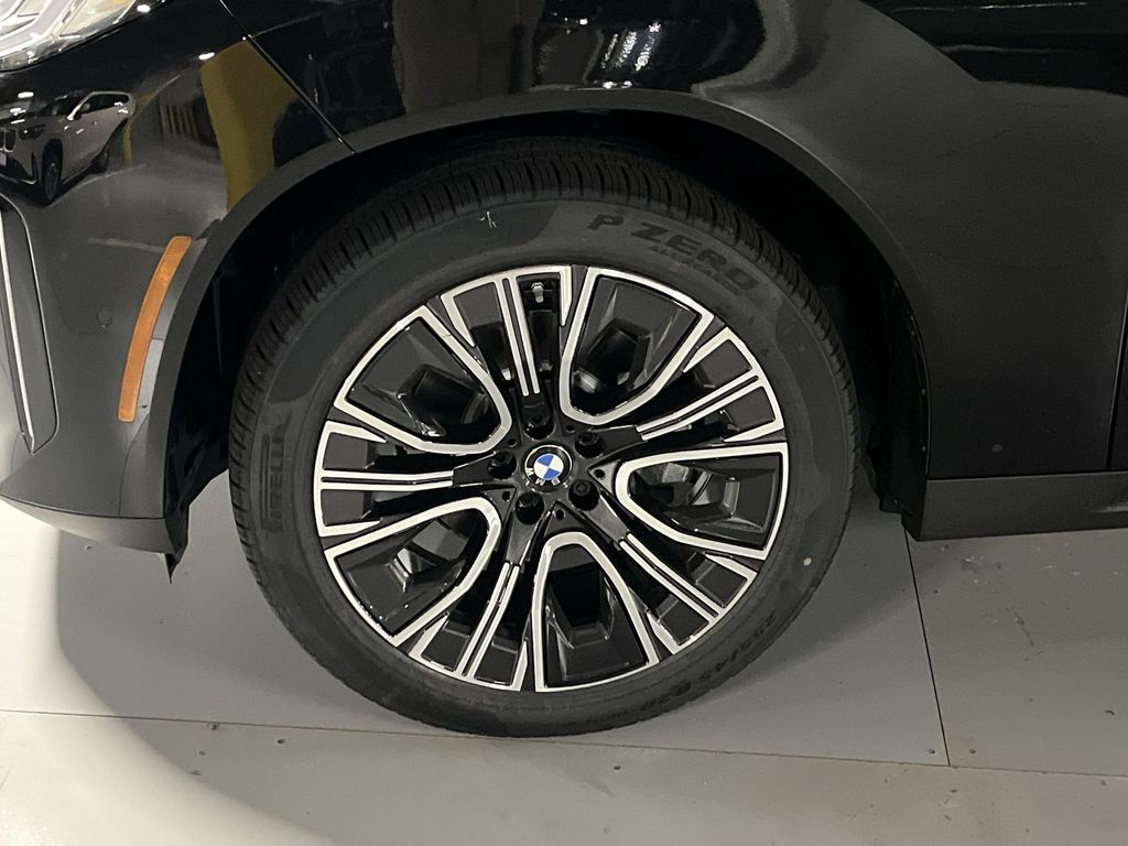 Thumbnail: 2026 BMW X3 - 10