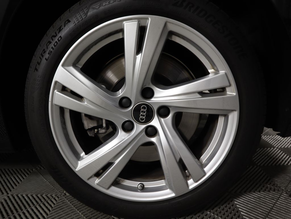 Thumbnail: 2025 Audi A5 - 32