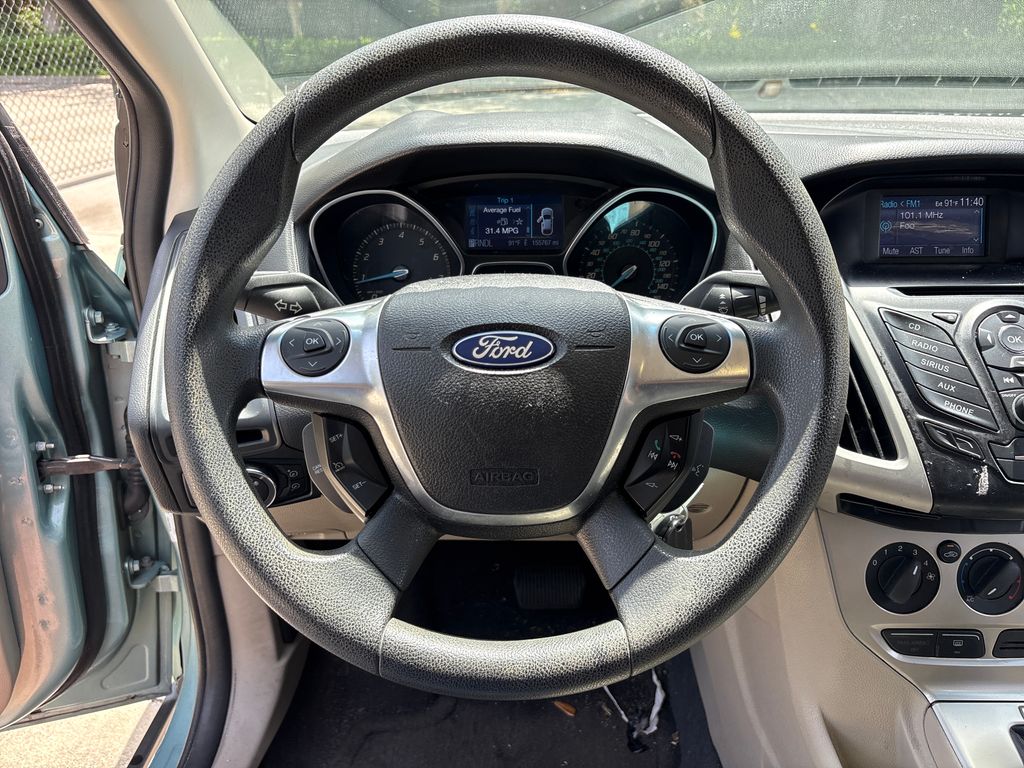 Used 2012 Green Ford SE image 18