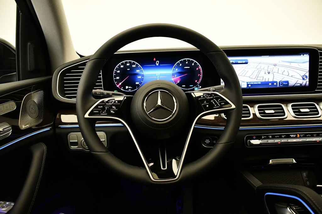 Thumbnail: 2026 Mercedes-Benz GLE - 21