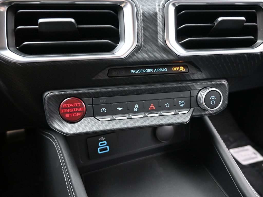 2025 Ford Mustang EcoBoost Premium