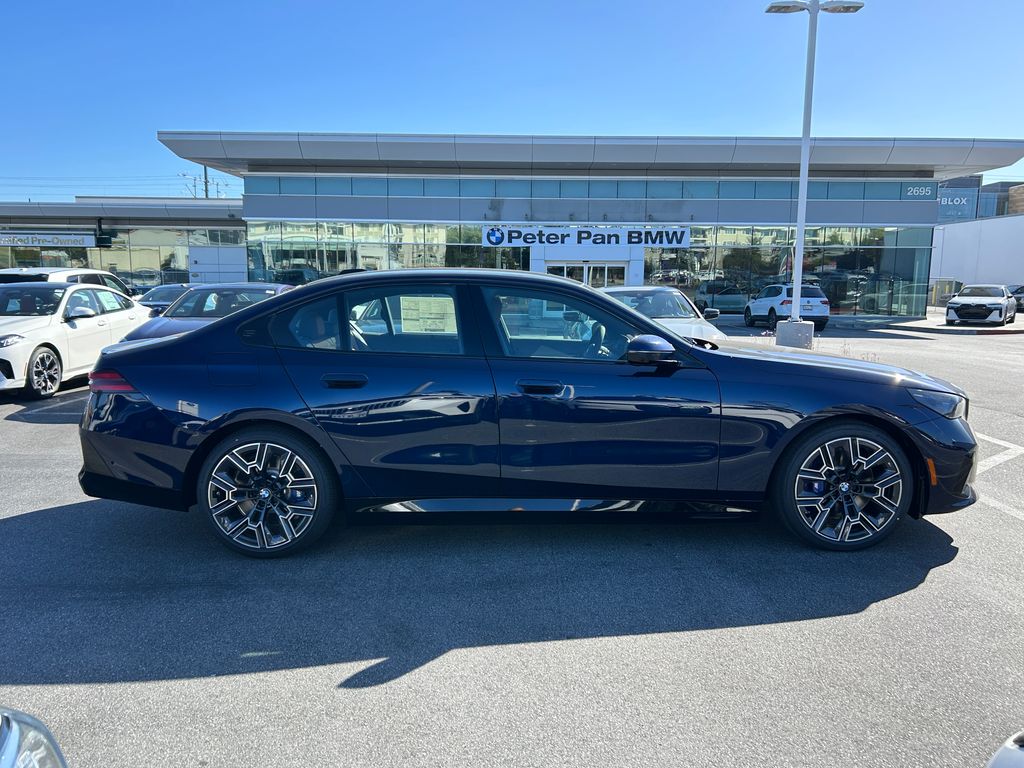 Thumbnail: 2026 BMW 5 Series - 6