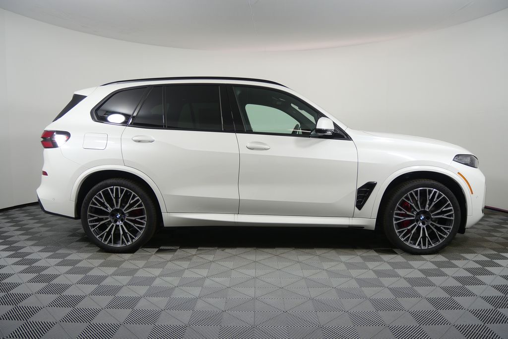 Thumbnail: 2026 BMW X5 - 2