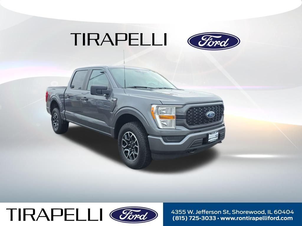 View vehicle photo 7