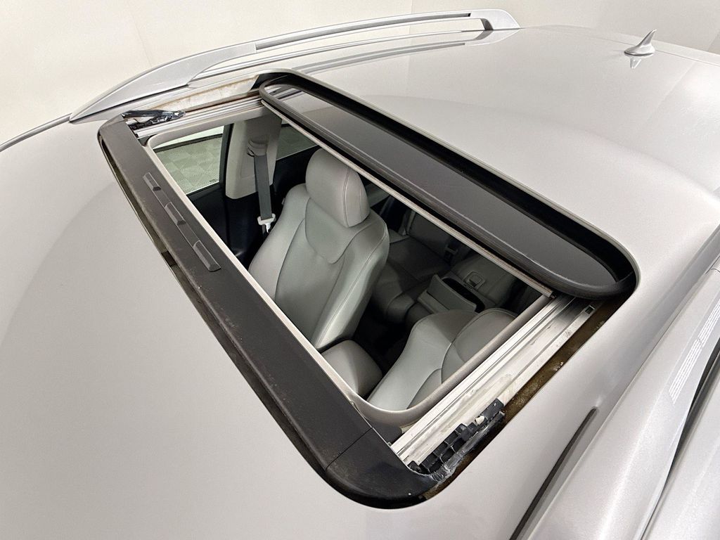 Thumbnail: 2013 Lexus RX - 23