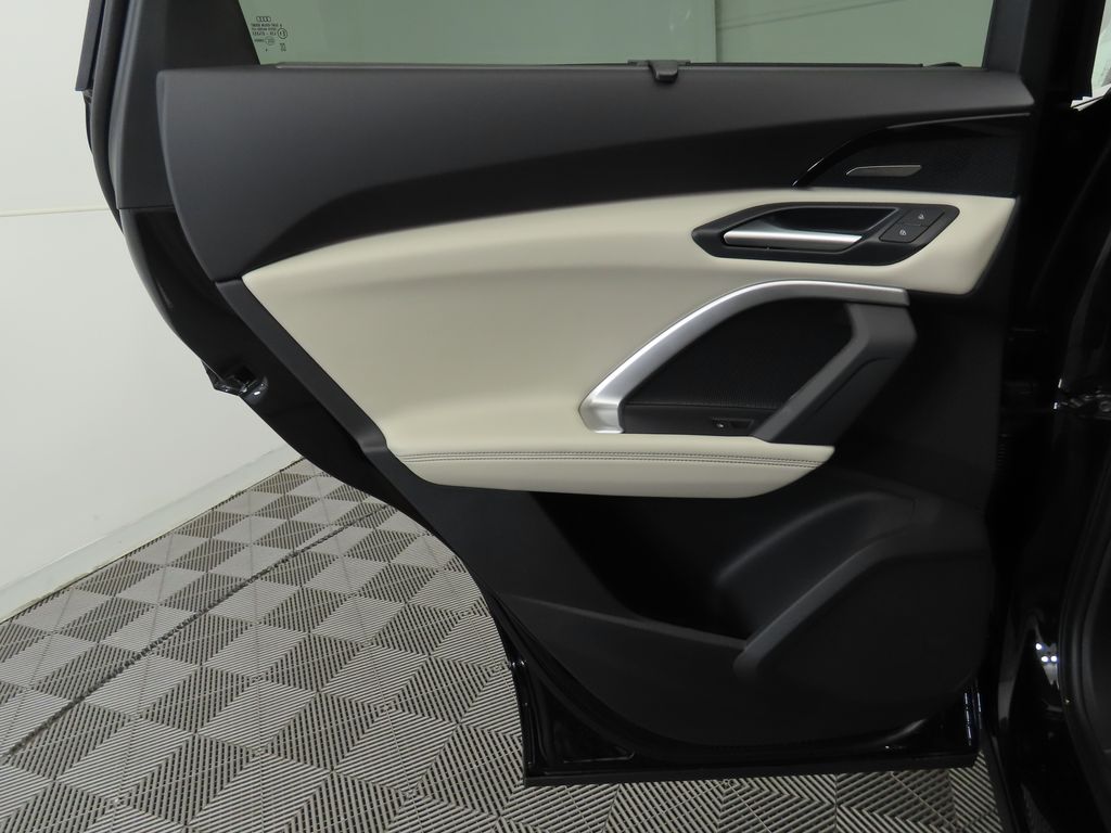 Thumbnail: 2025 Audi Q5 - 28