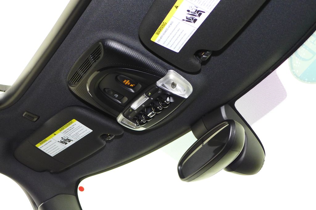 Thumbnail: 2023 MINI Cooper - 18