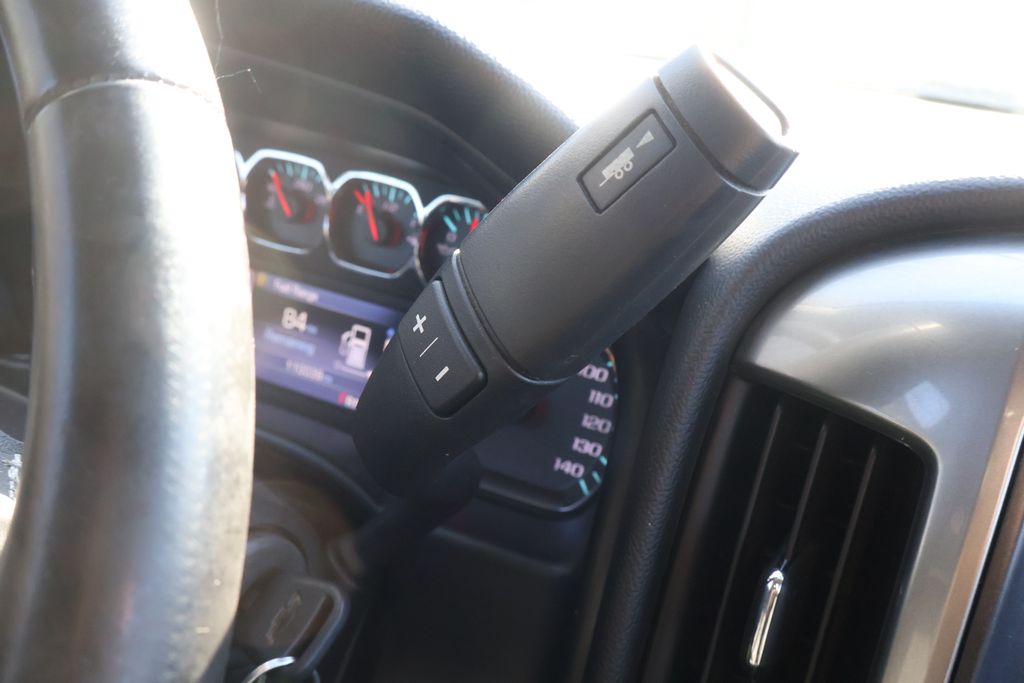 Thumbnail: 2014 Chevrolet Silverado 1500 - 20