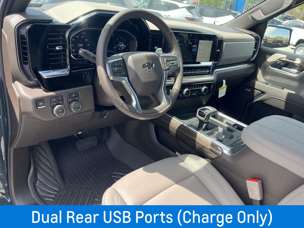 2025 Chevrolet Silverado 1500 LT Trail Boss photo