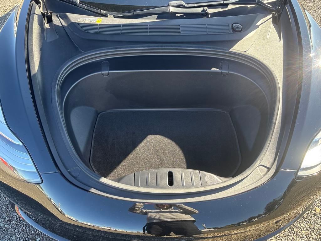2018 Black Tesla Model 3 Long Range RWD Sedan