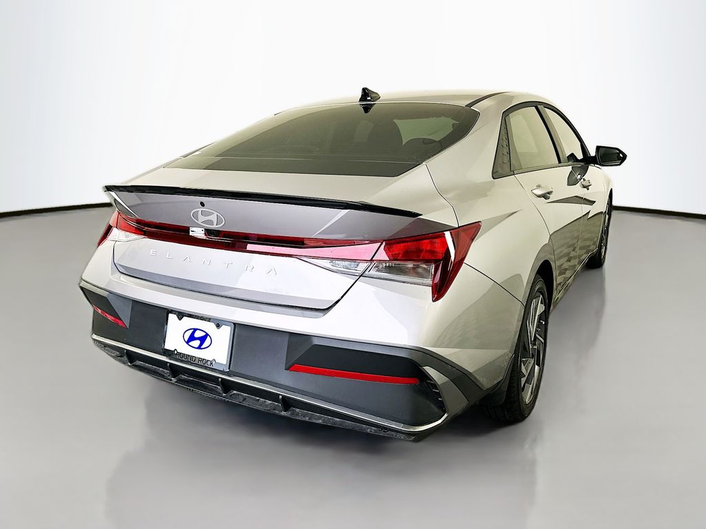 Thumbnail: 2025 Hyundai Elantra - 5