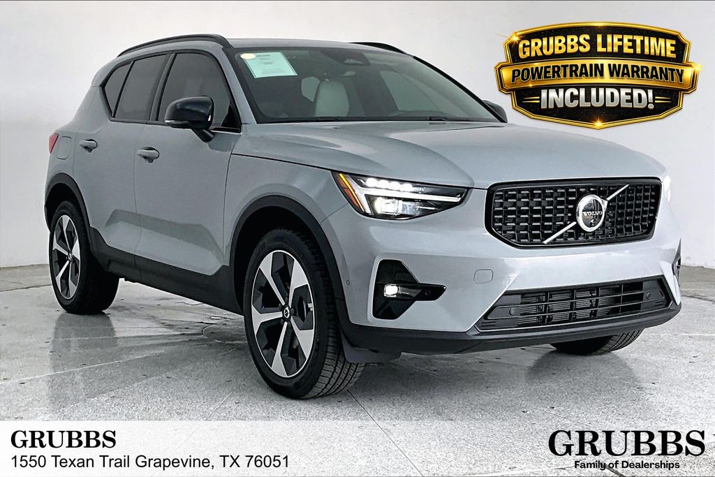Gray Metallic 2026 Volvo XC40 B5 Plus AWD SUV / Crossover All-Wheel Drive Automatic