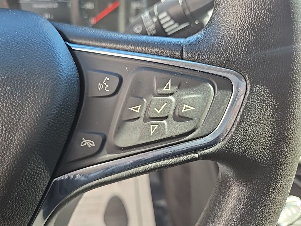 Used 2016 Black Chevrolet LT image 21