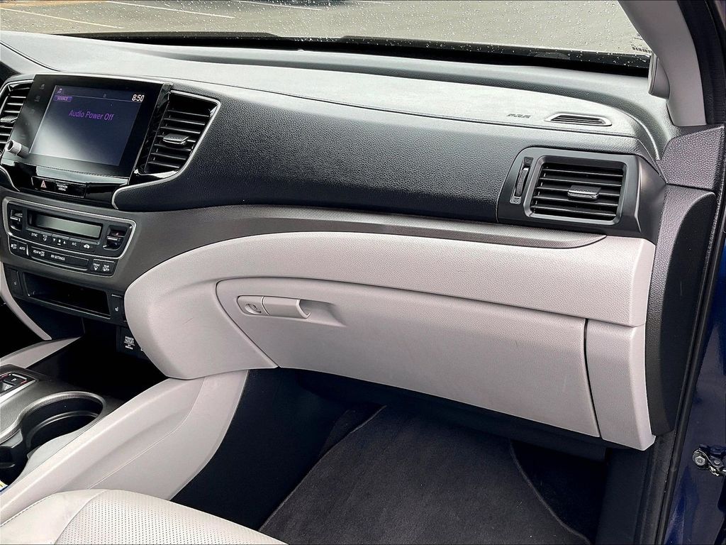 2023 Honda Ridgeline — photo 13