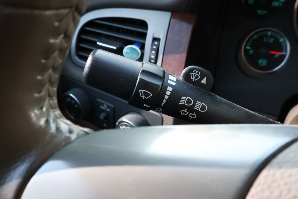 2013 Chevrolet Silverado 1500 LTZ 21