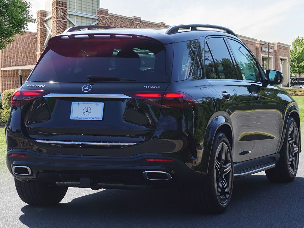 Thumbnail: 2026 Mercedes-Benz GLE - 6