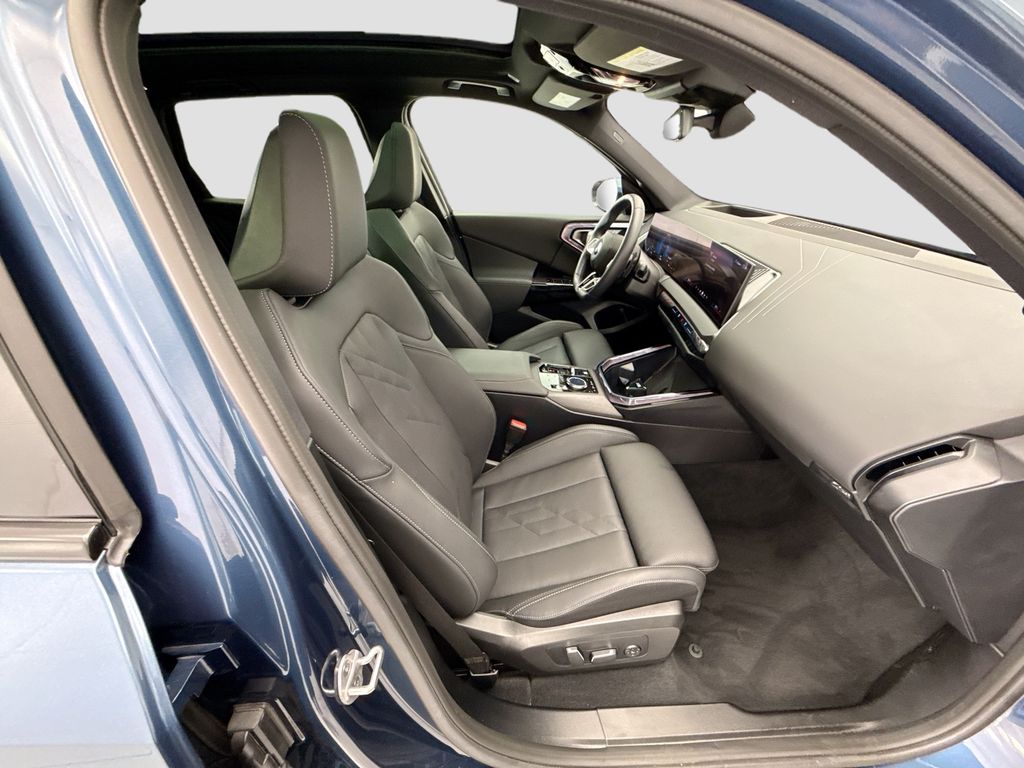 Thumbnail: 2026 BMW X3 - 19