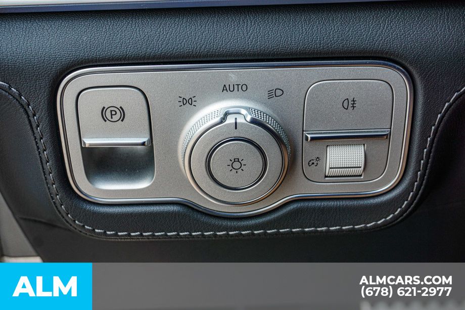 Used 2024 Black Mercedes-Benz GLS 580 image 51