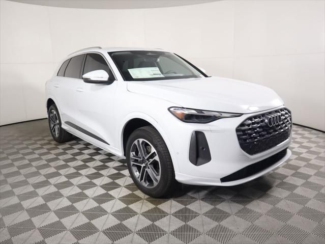 Thumbnail: 2025 Audi Q5 - 3