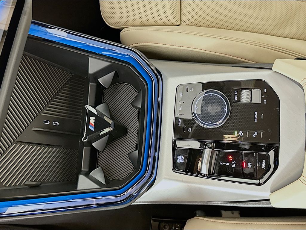 Thumbnail: 2026 BMW X3 - 15