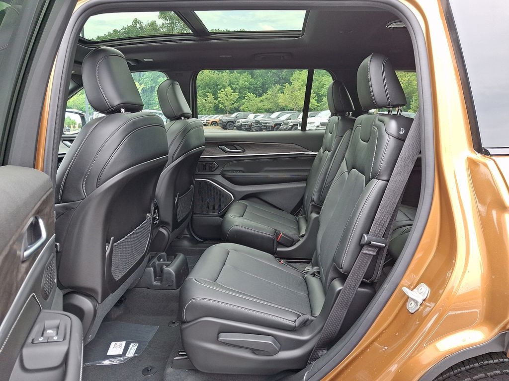 New 2026 Jeep Grand Cherokee L SUV