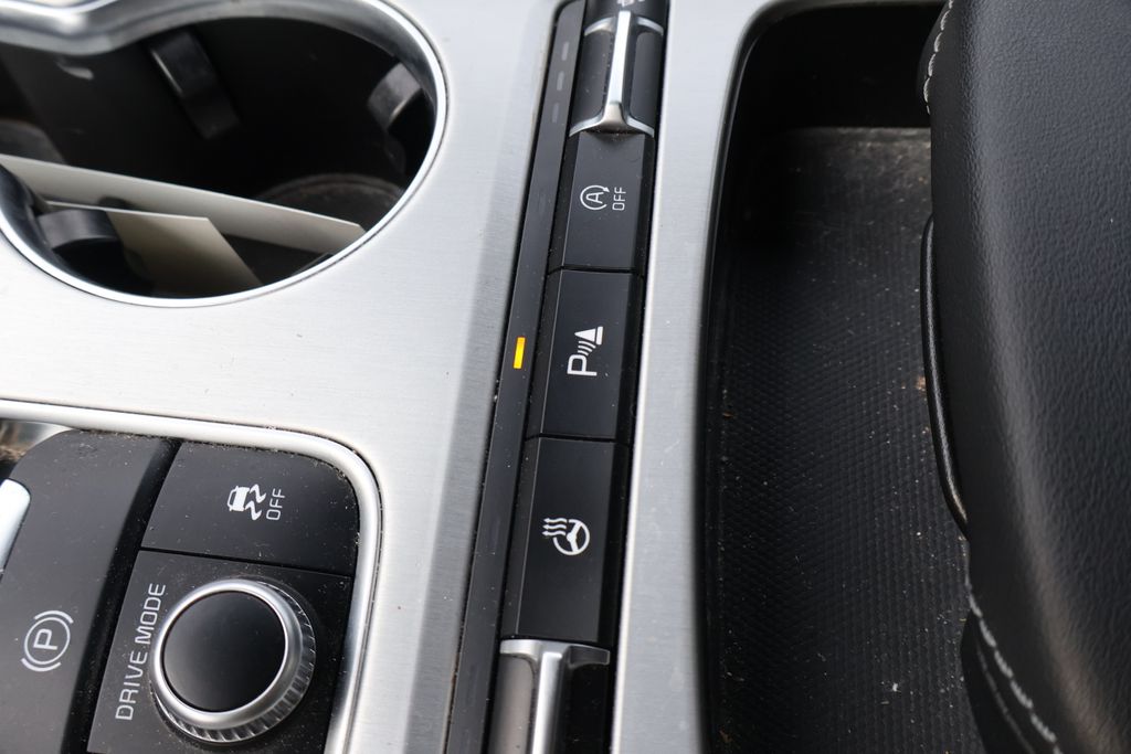 Thumbnail: 2021 Kia Stinger - 27