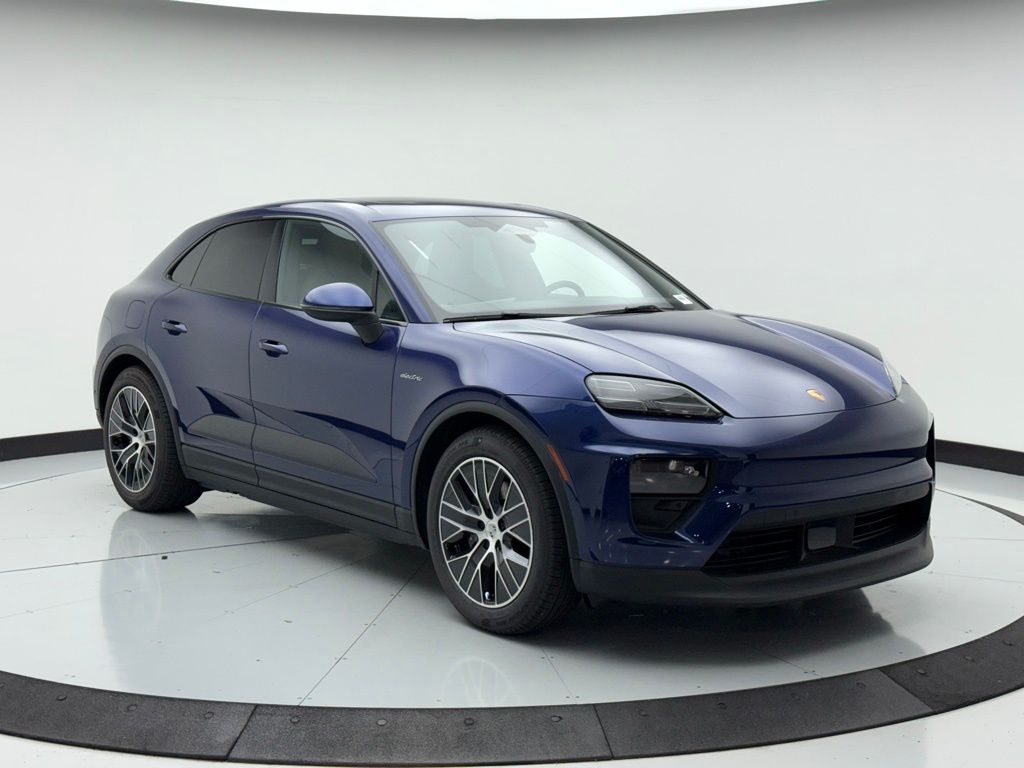 Thumbnail: 2025 Porsche Macan - 8