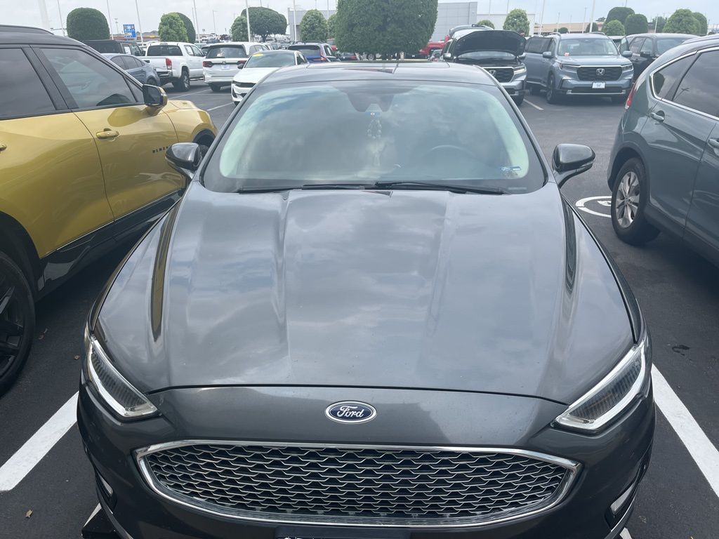2020 Ford Fusion Titanium 2
